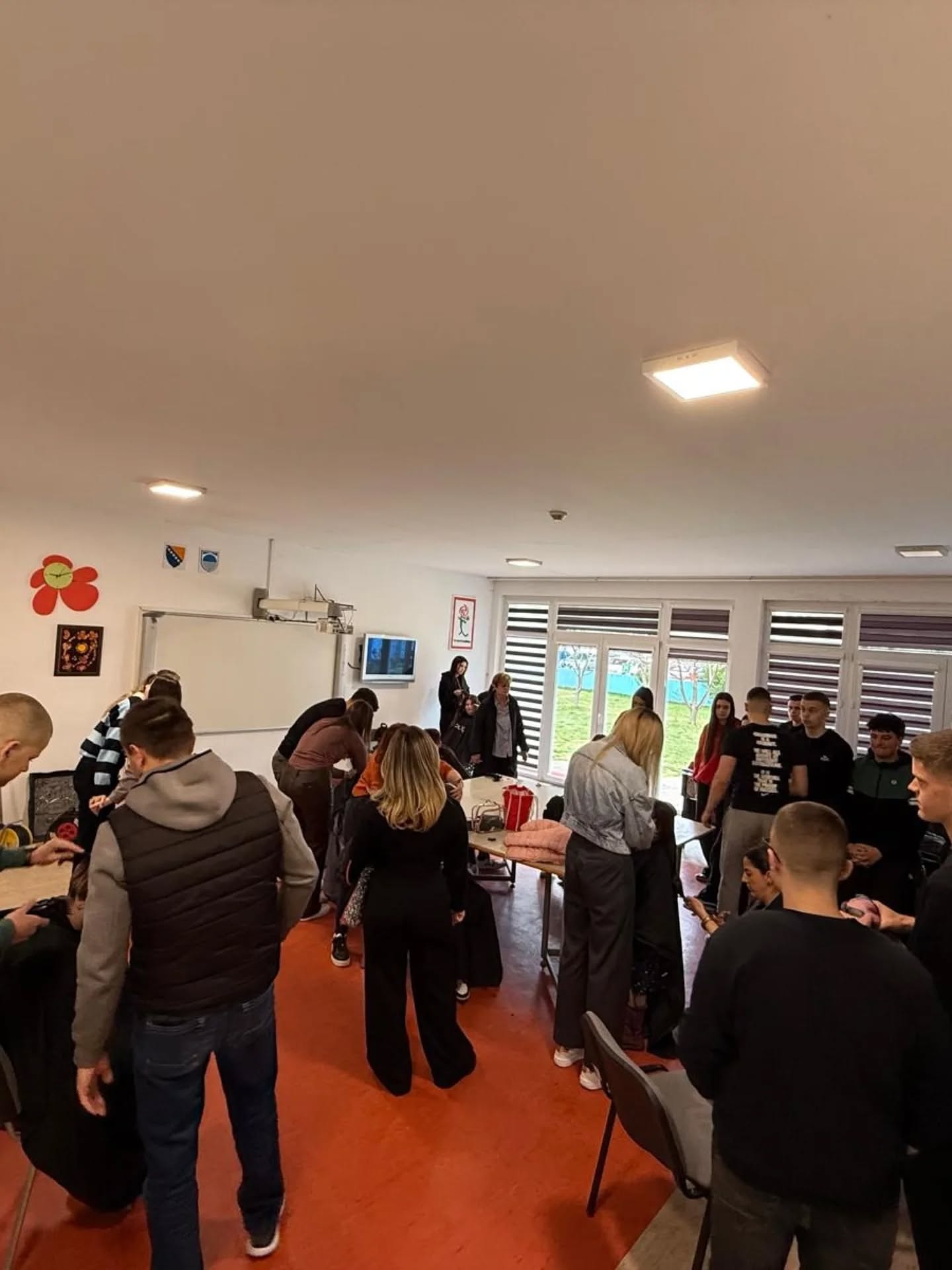 654020700_18109818574754757_8425491627747698952_n